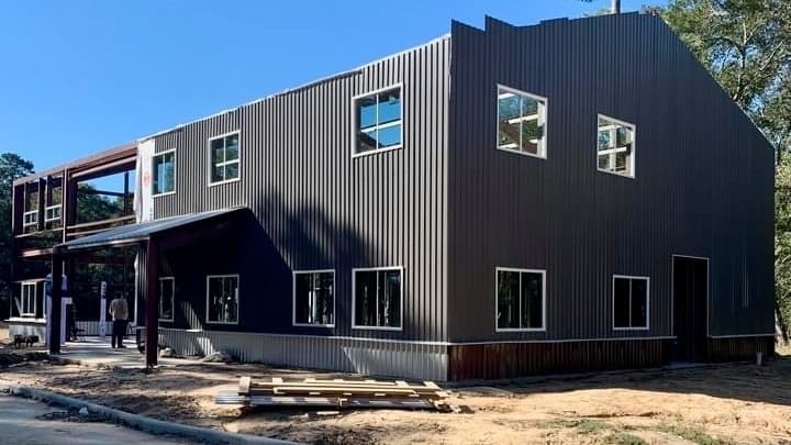 Miracle City dedicates first building in its homeless community
