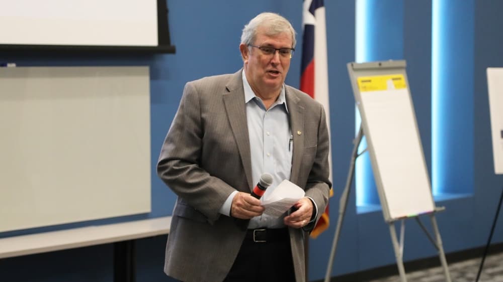 Lewisville ISD Superintendent Kevin Rogers announces retirement effective Jan. 31