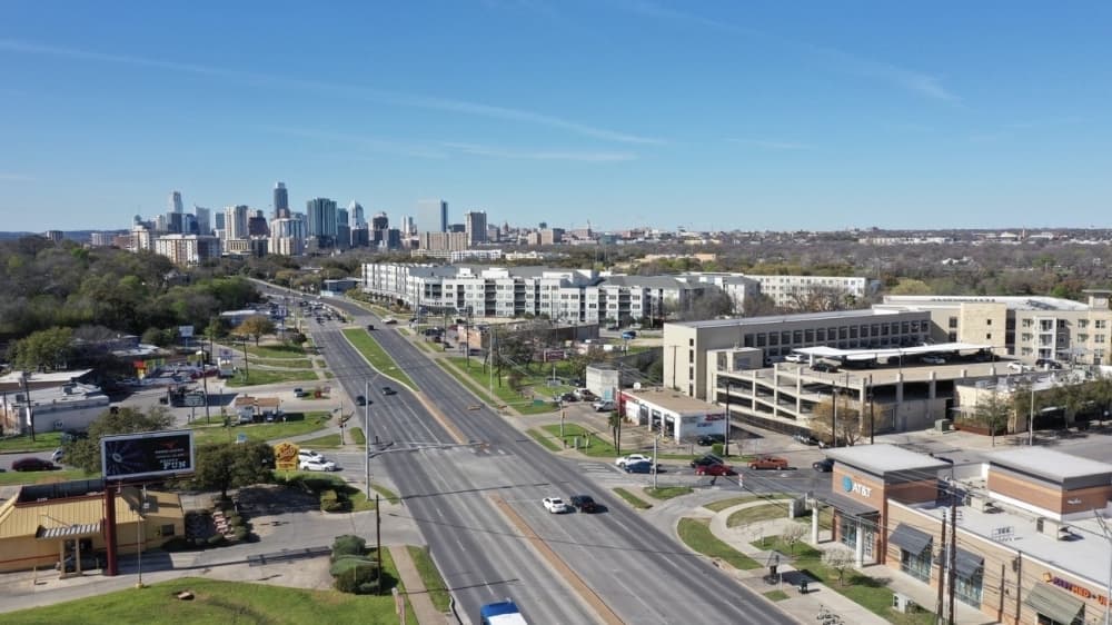 Construction on new pedestrian ramps at I-35 and East Riverside Drive to begin in mid-November