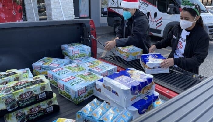 Houston-area chamber of commerce hosting holiday food drive for LGBTQ seniors