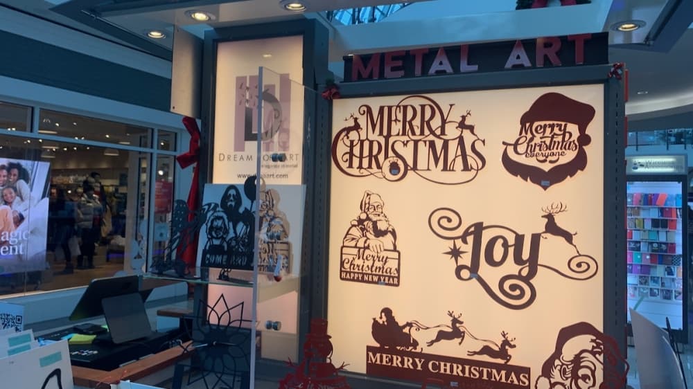 Dream of Art opens seasonal cart in Frisco's Stonebriar Centre
