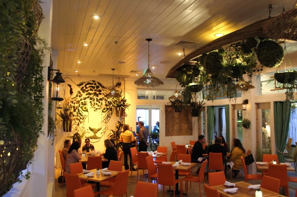 Lodge dining room
