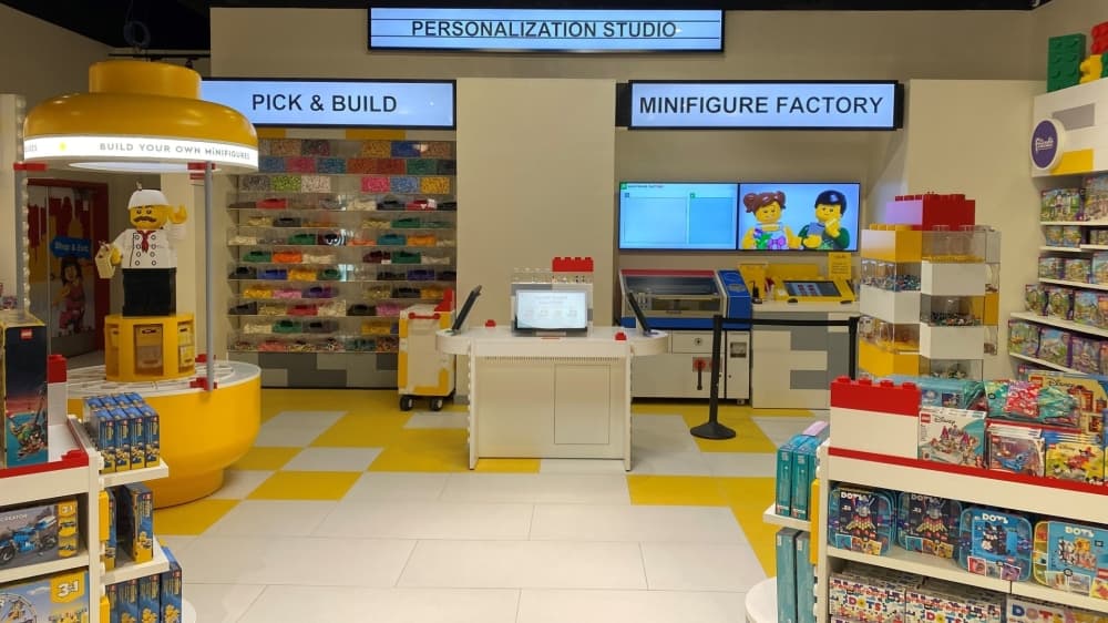 Legoland Grapevine debuts new Minifigure Factory retail concept