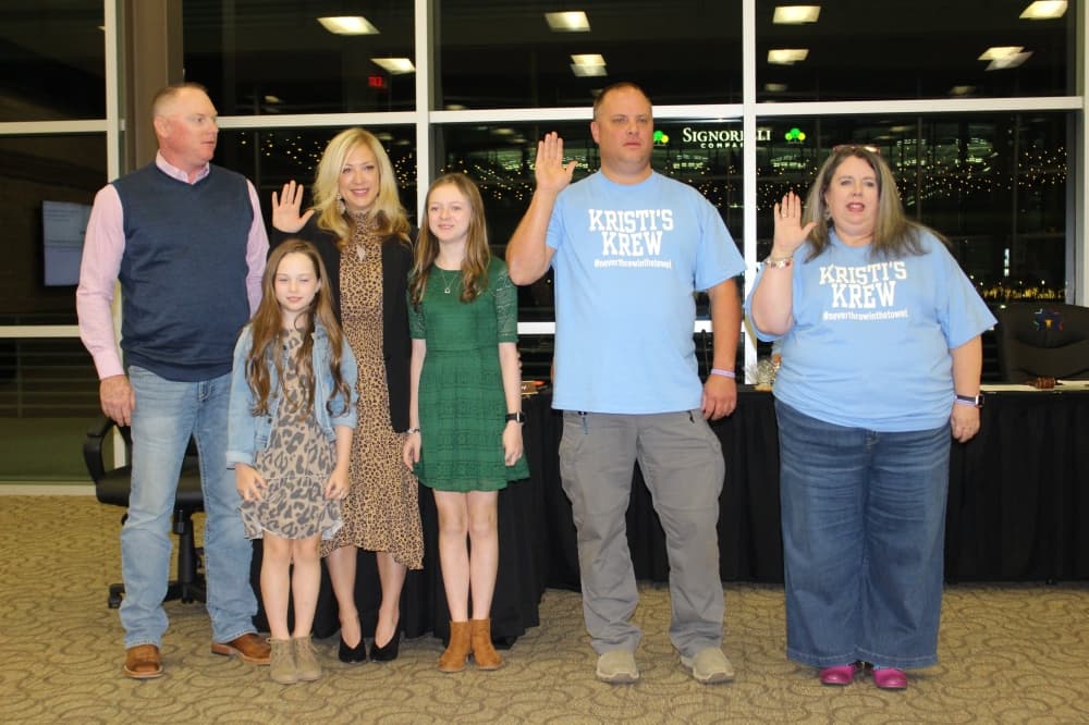 New Caney ISD canvasses Nov. 2 election results, names new board leadership