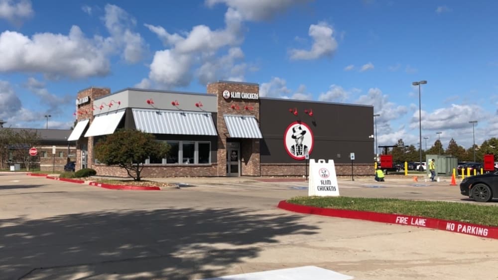 Slim Chickens franchise opens location in Pearland