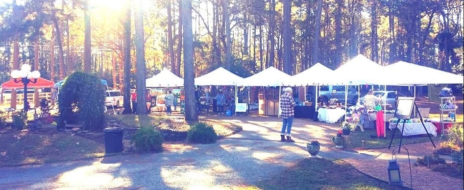 Markets, parades & Santa: Where to celebrate the holidays in Tomball, Magnolia