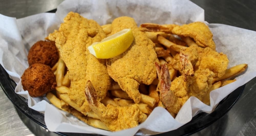 Despite unique name, Fort Worth seafood restaurant Shuck Me is fishing- and family-centric