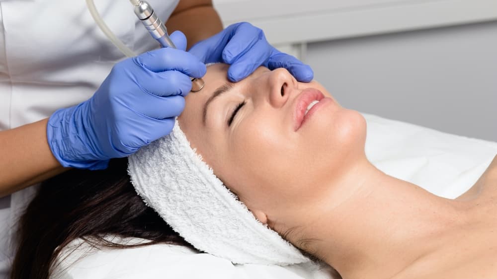 Love Healthy Skin offers skin care, waxing services in Plano