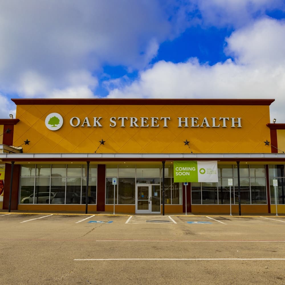 Oak Street Health opens new Fondren Road location in Houston
