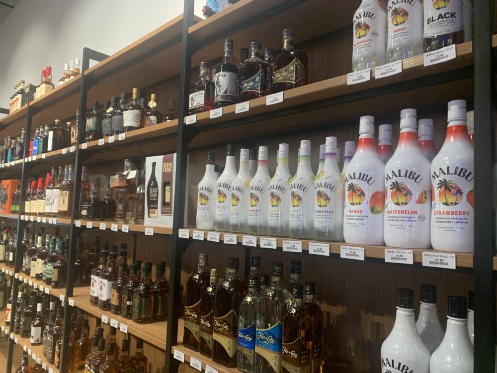Castle Liquor now open in Kyle