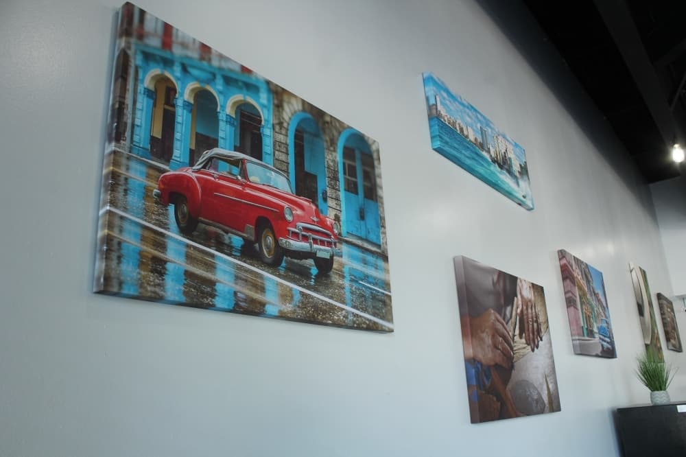 Various art adorns the restaurant. (Courtesy Yamilka Cortina)