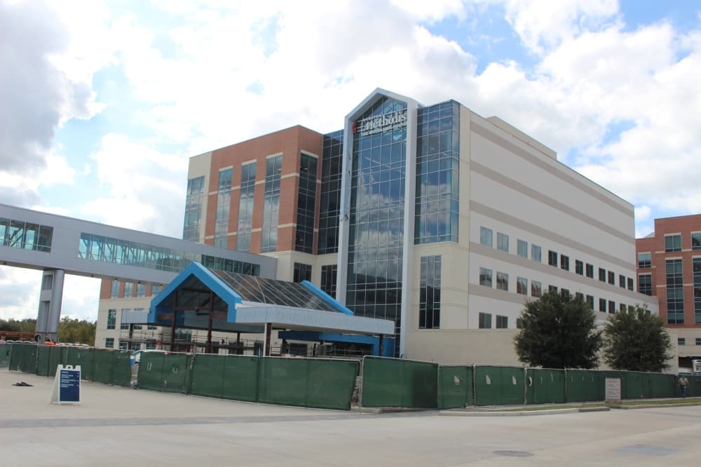 Expansion proceeds at Houston Methodist The Woodlands Hospital; project will create 350 jobs