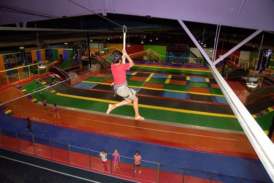 Bounce Bounce Trampoline Park delays Missouri City opening until next year