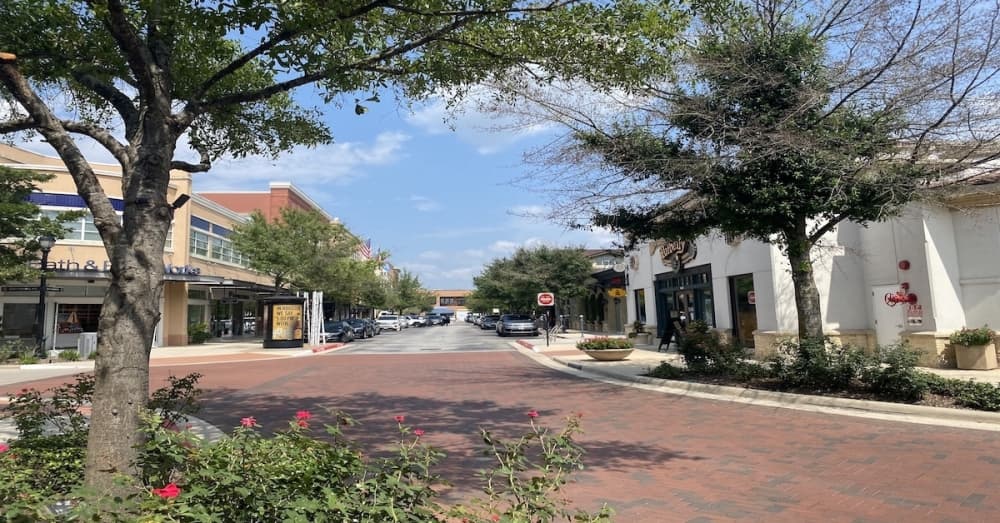CI TEXAS ROUNDUP: Read the latest on stores opening, leaving, relocating at Market Street in The Woodlands; Hays CISD to reopen campuses to parents, visitors March 1 and more top news