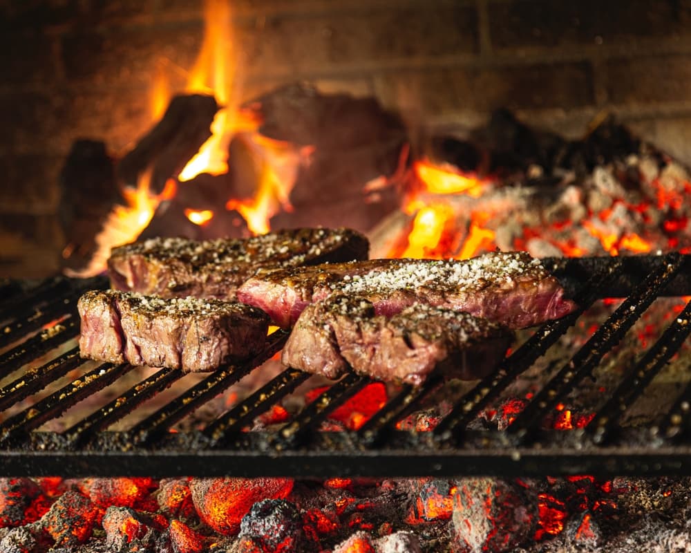 Red River Bar-B-Que & Grill celebrates 20th anniversary in League City