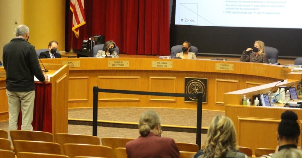 Richardson ISD board of trustees meeting.