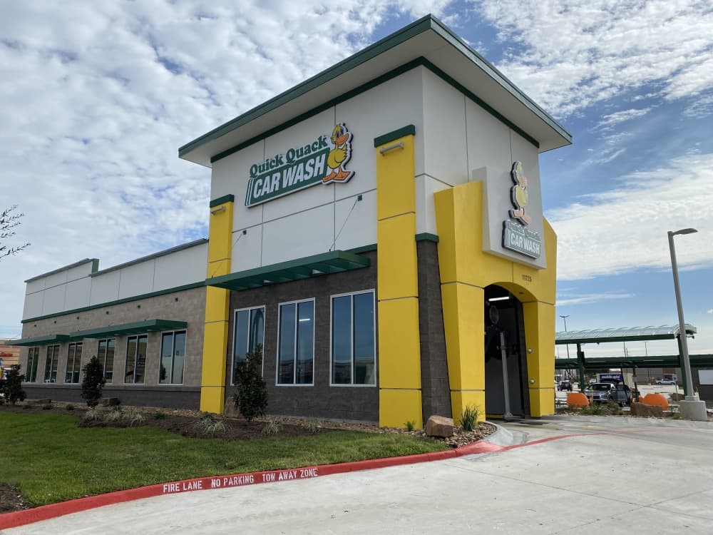 Quick Quack Car Wash holds soft opening in Woodbridge in Sugar Land