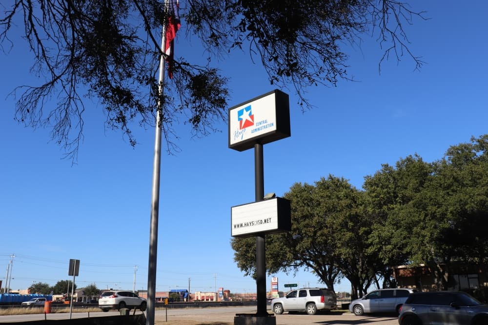 Hays CISD asking parents to be substitute teachers amid COVID-19 surge and teacher shortage