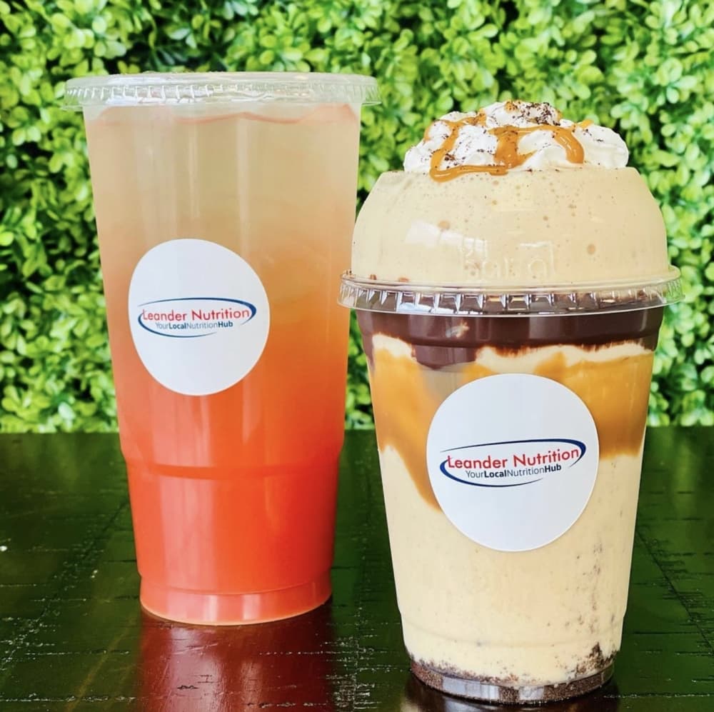 The shop offers a strawberry ice loaded tea (left) and a caramel Oreo shake (right). (Courtesy Leander Nutrition)