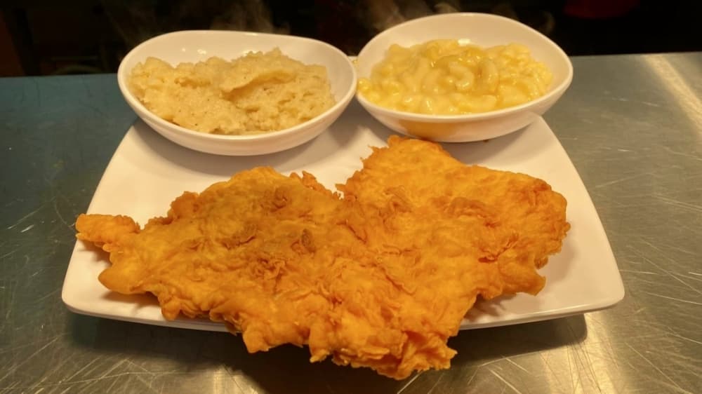 Vaqueros Grill now open in Pinehurst
