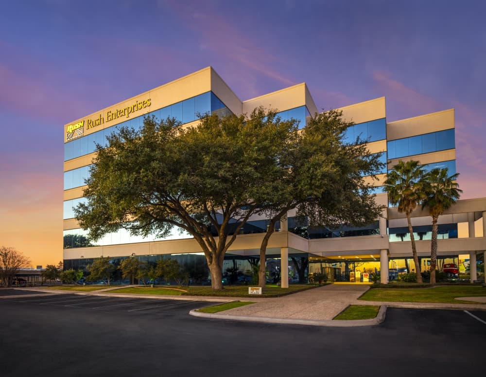 Cummins completes 50% acquisition of Momentum Fuel Technologies from New Braunfels-based Rush Enterprises