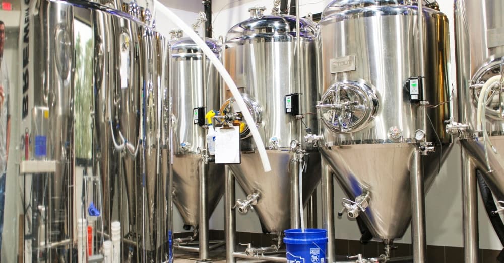 DECA Beer Co. features a variety of beer brewed in-house at the facility. (Wesley Gardner/Community Impact Newspaper)