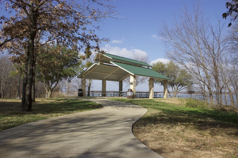 Highland Village saw a population growth of less than 1,000 new residents during the past decade. It maintains a predominantly white population. (Samantha Douty/Community Impact Newspaper)