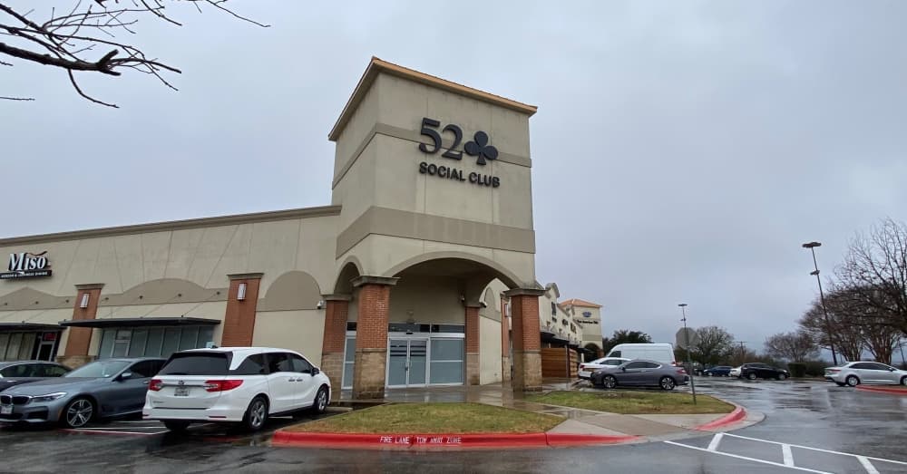 Private membership club 52social opens in Round Rock, offers poker and dining