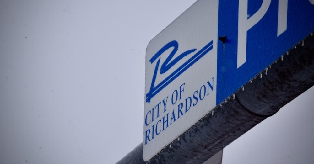 Richardson officials dealing with power outages, unsafe roads due to winter storm