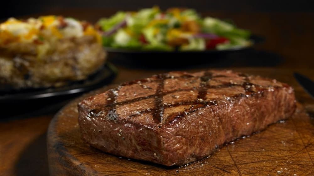 Outback Steakhouse now open at North Freeway in Fort Worth