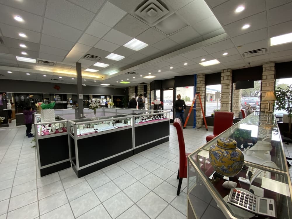 Crews wrapped up interior storefront repairs in January. (Brooke Sjoberg/Community Impact Newspaper)