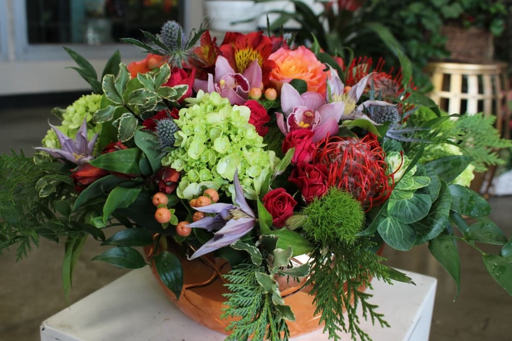 This Designer’s Choice arrangement is $115. (Karen Chaney/Community Impact Newspaper)