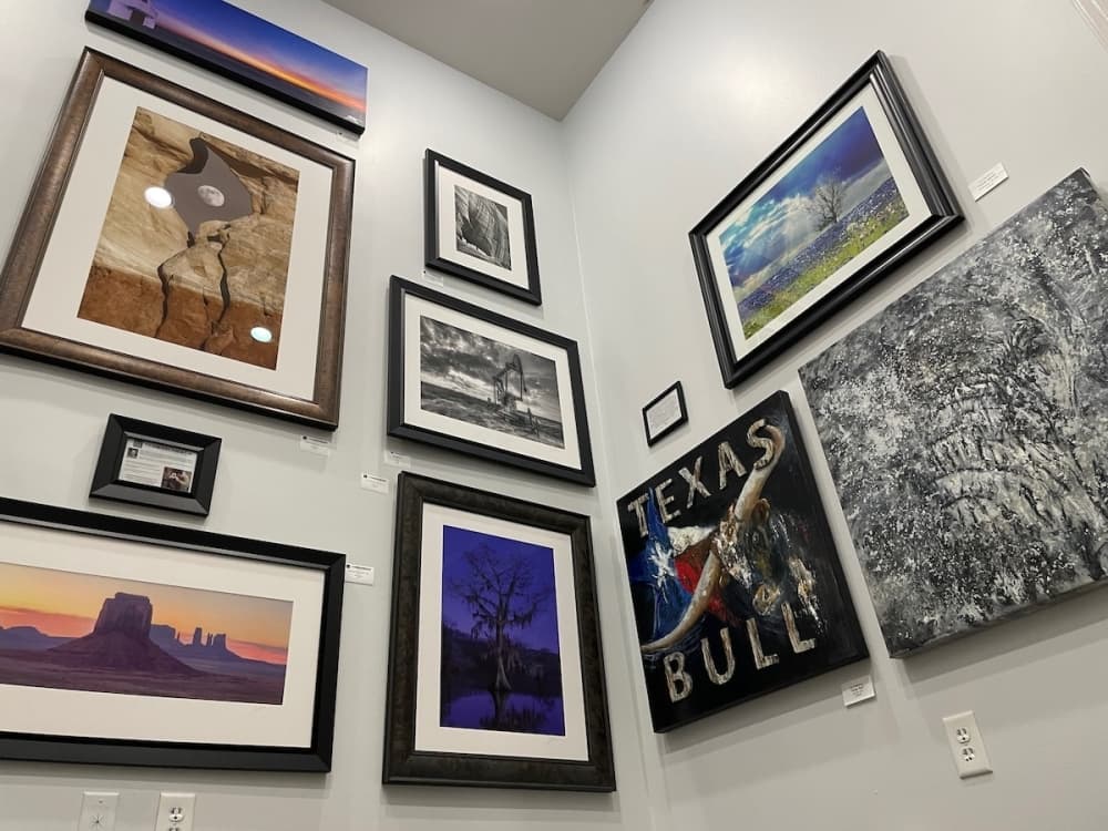 The gallery includes photography and sculptures as well as watercolor, oil-based and acrylic paintings. (Andy Yanez/Community Impact Newspaper)