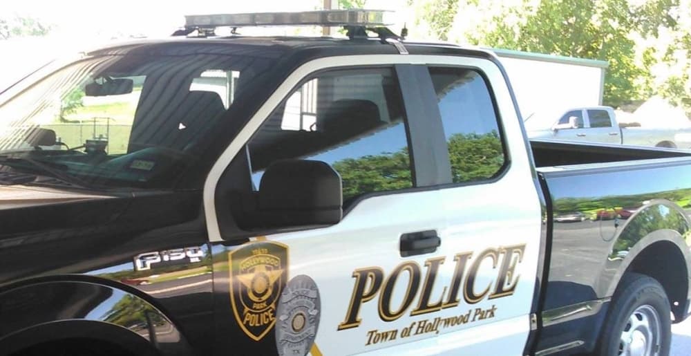 Car burglaries prompt warning from Hollywood Park police