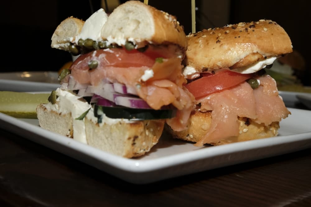Longtime bagel spot branches out with new venture