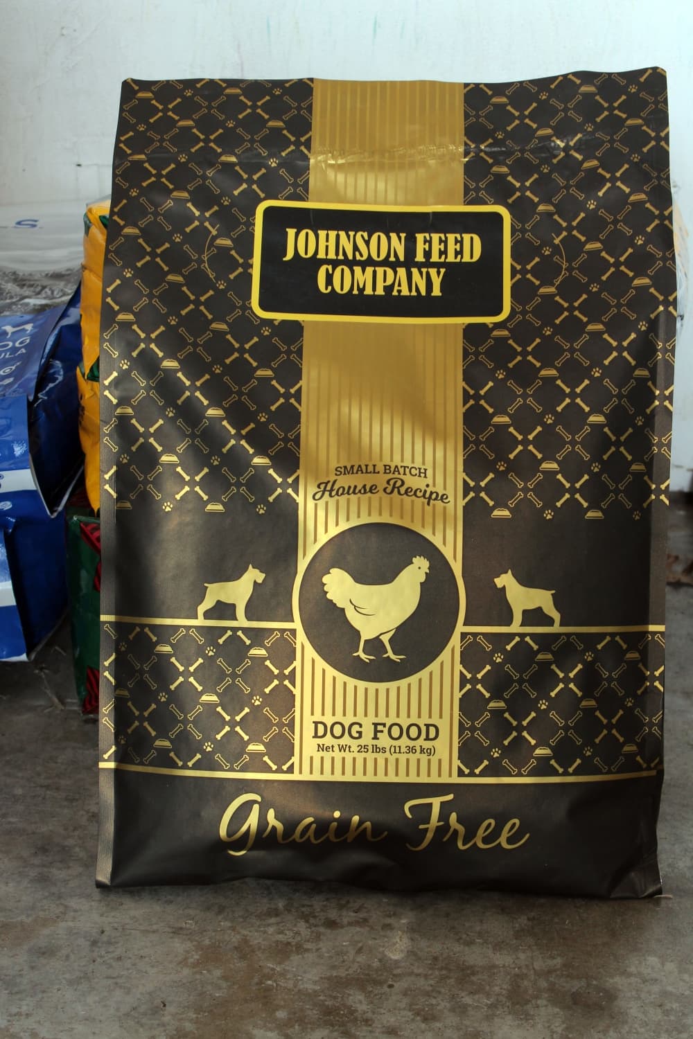 Johnson Feed Company plans to open its new location at 224 S. Charles St. this spring. (Karen Chaney/Community Impact Newspaper)