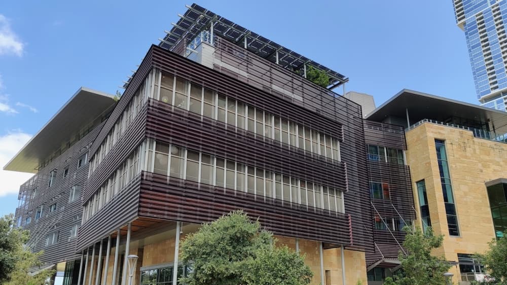 Austin City Council stamps out late fees for public library materials
