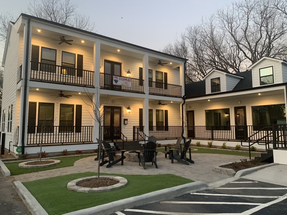 RE/MAX Elite Properties relocates in Tomball