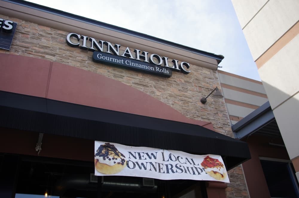 Cinnaholic operating under new ownership
