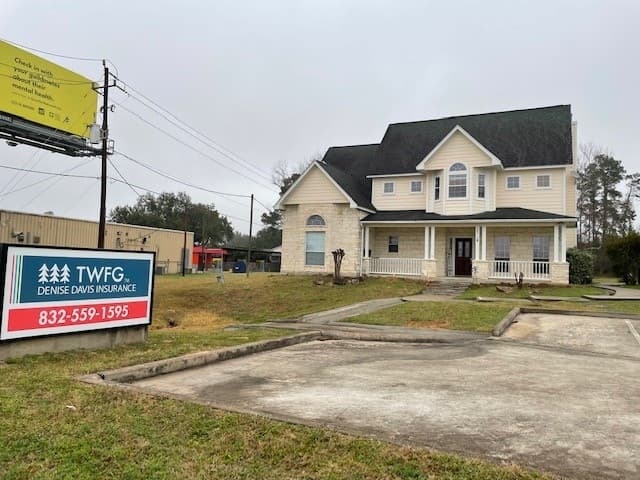 Tomball's Denise Davis Insurance relocates