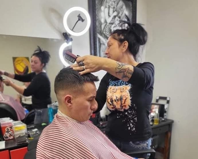 Katy's Barber Parlor now open in Conroe