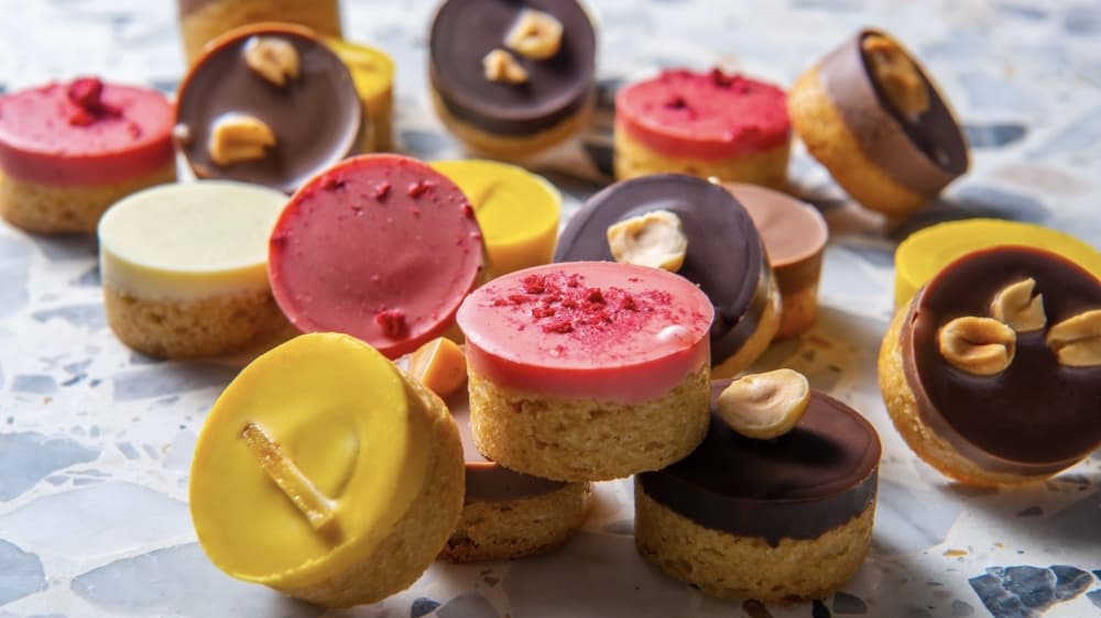 FoliePop's Tartelettes in select H-E-Bs starting March 10