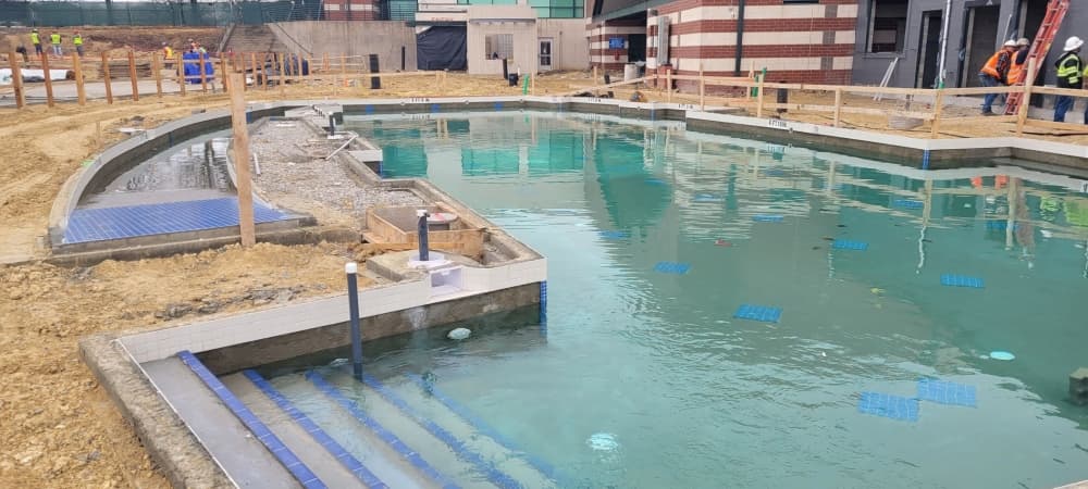 Oak Point Recreation Center construction.