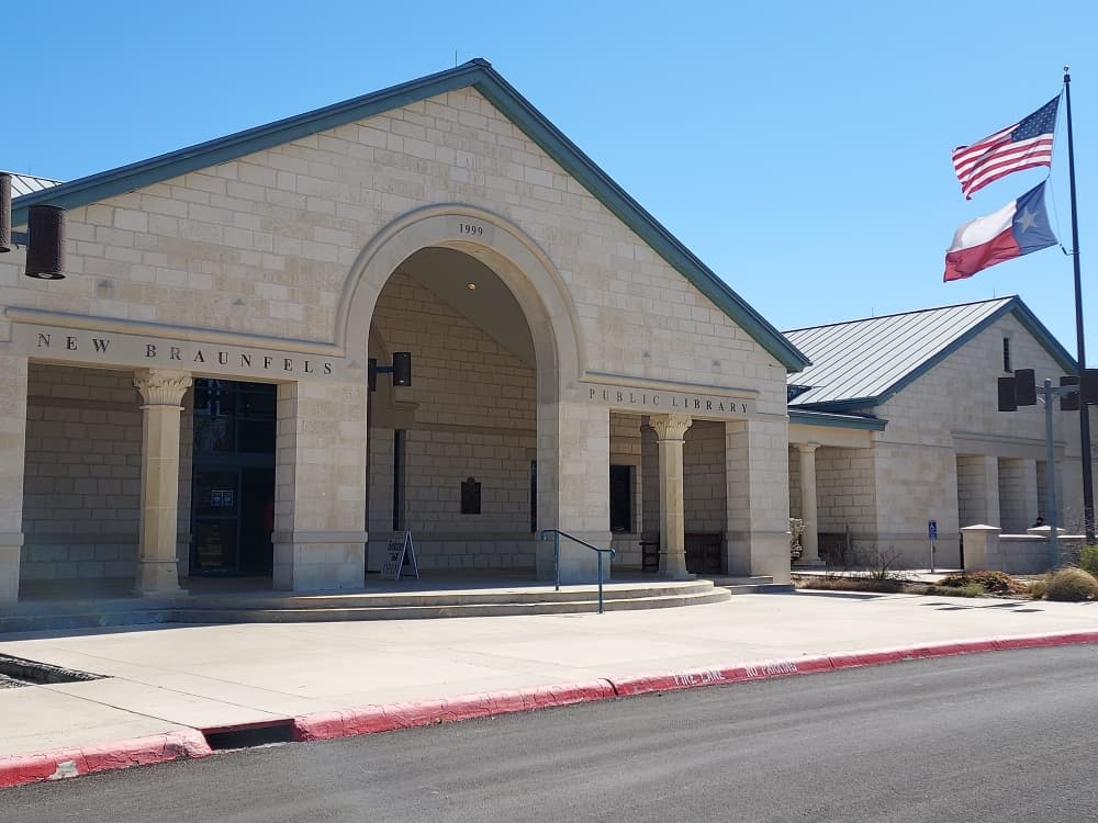 New Braunfels Public Library wins excellence award for seventh year in a row