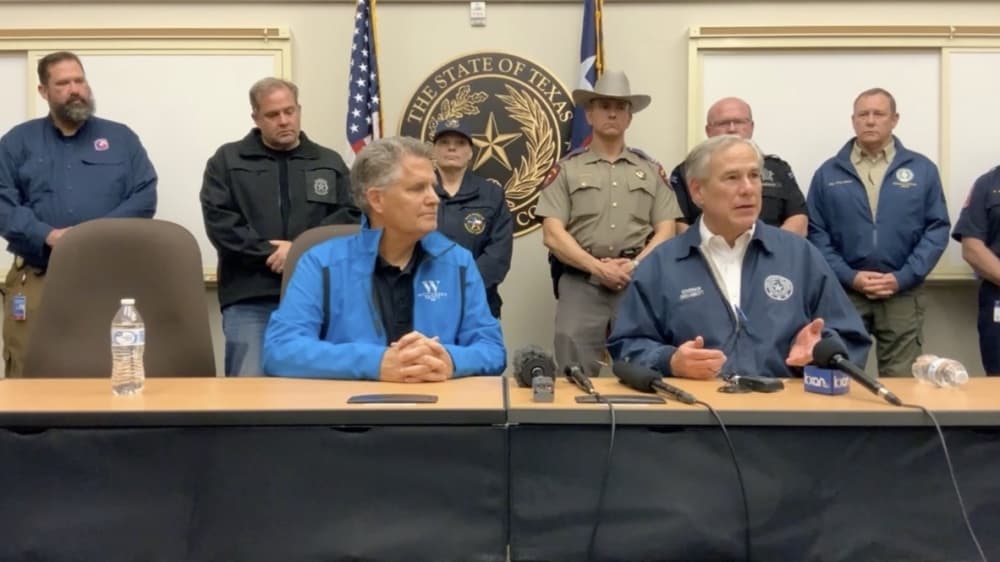 Williamson County Judge Bill Gravell, Gov. Greg Abbott discuss relief efforts following March 21 tornados