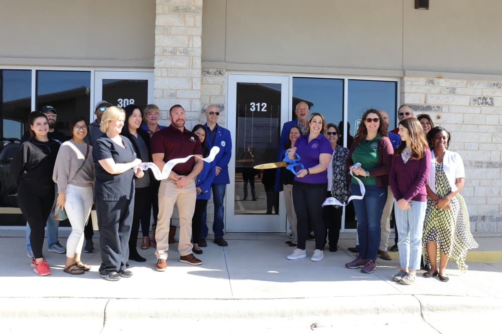 Hays County Physical Therapy and Wellness host ribbon-cutting to celebrate joining San Marcos Area Chamber of Commerce