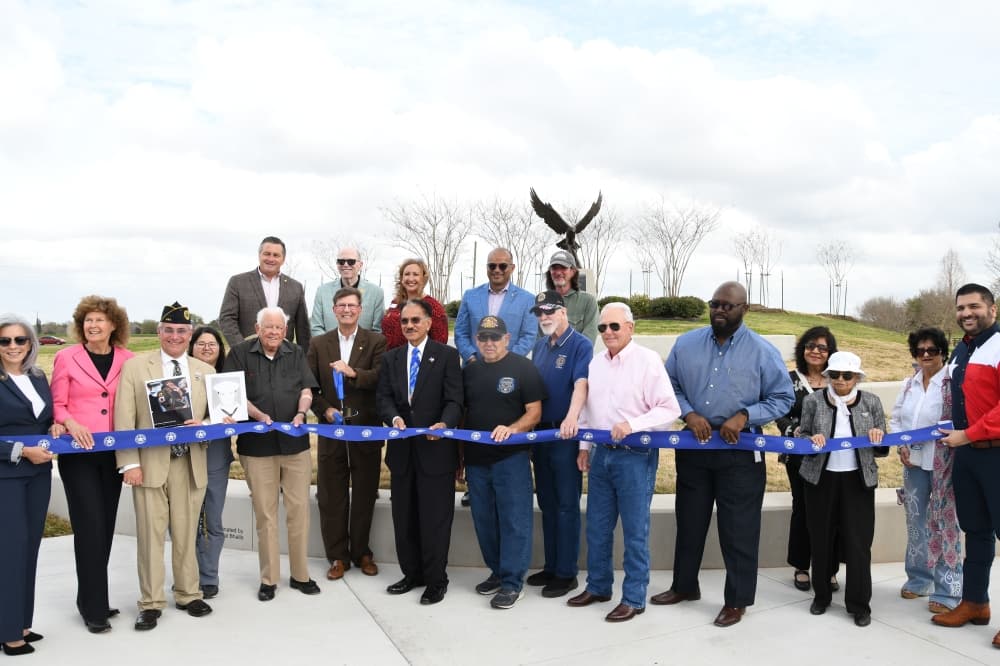 Second phase of Sugar Land Memorial Park Eagle Plaza project officially unveiled