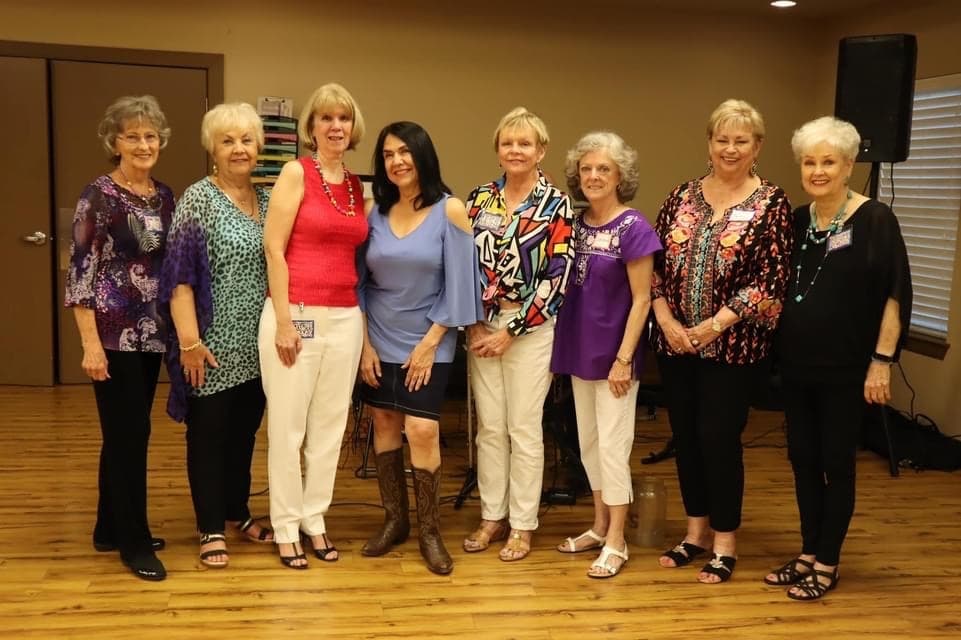Single Professionals Network San Antonio recognizes new board of directors