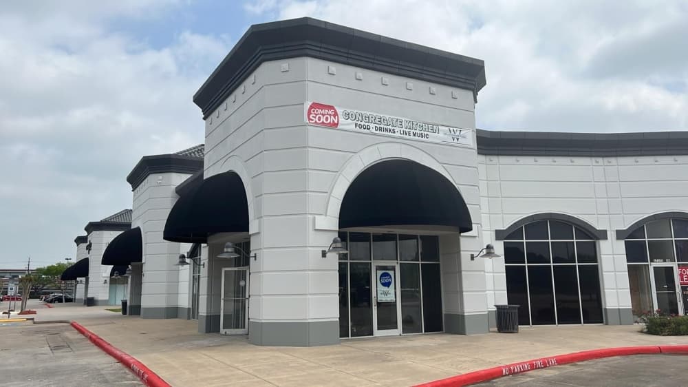 10 new tenants coming to Willowbrook Plaza
