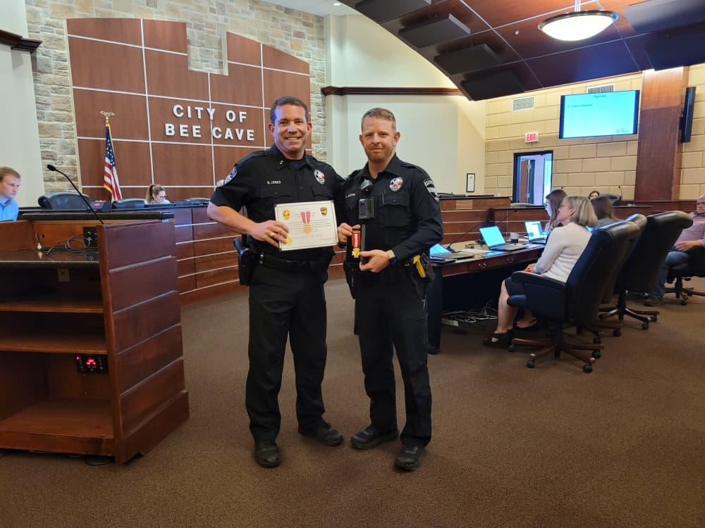 Bee Cave police chief recognizes officer for saving man’s life